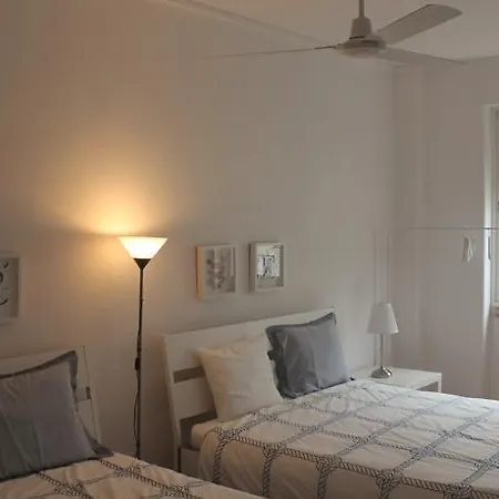 Central Telhal 2f Apartment Lisbon