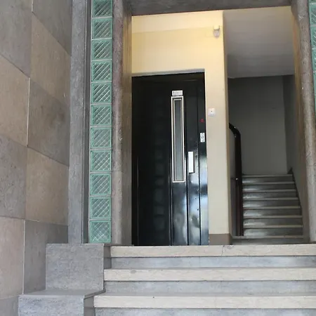 Apartment Central Telhal 2f *